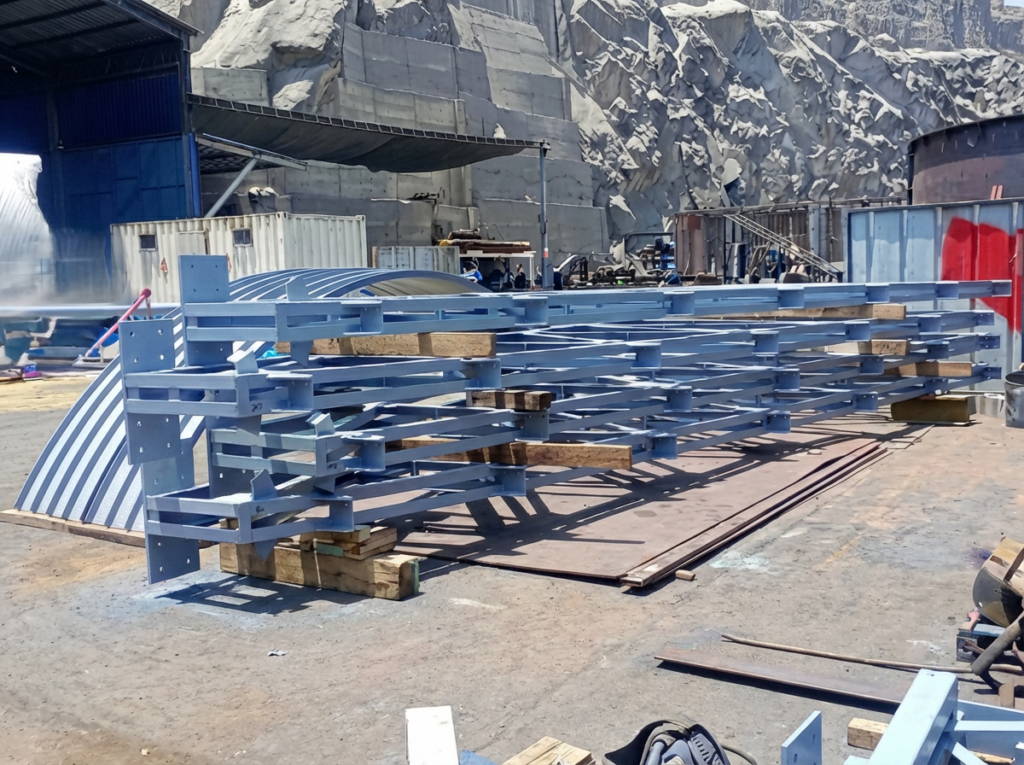 Fabricación y Montaje de Estructuras Metálicas y Techos para Áreas de Operación y Mantenimiento - Fiemsa SAC Perú